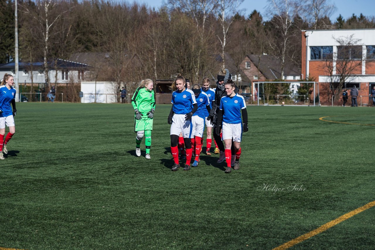 Bild 124 - B-Juniorinnen Halbfinale SVHU - Holstein Kiel : Ergebnis: 3:0